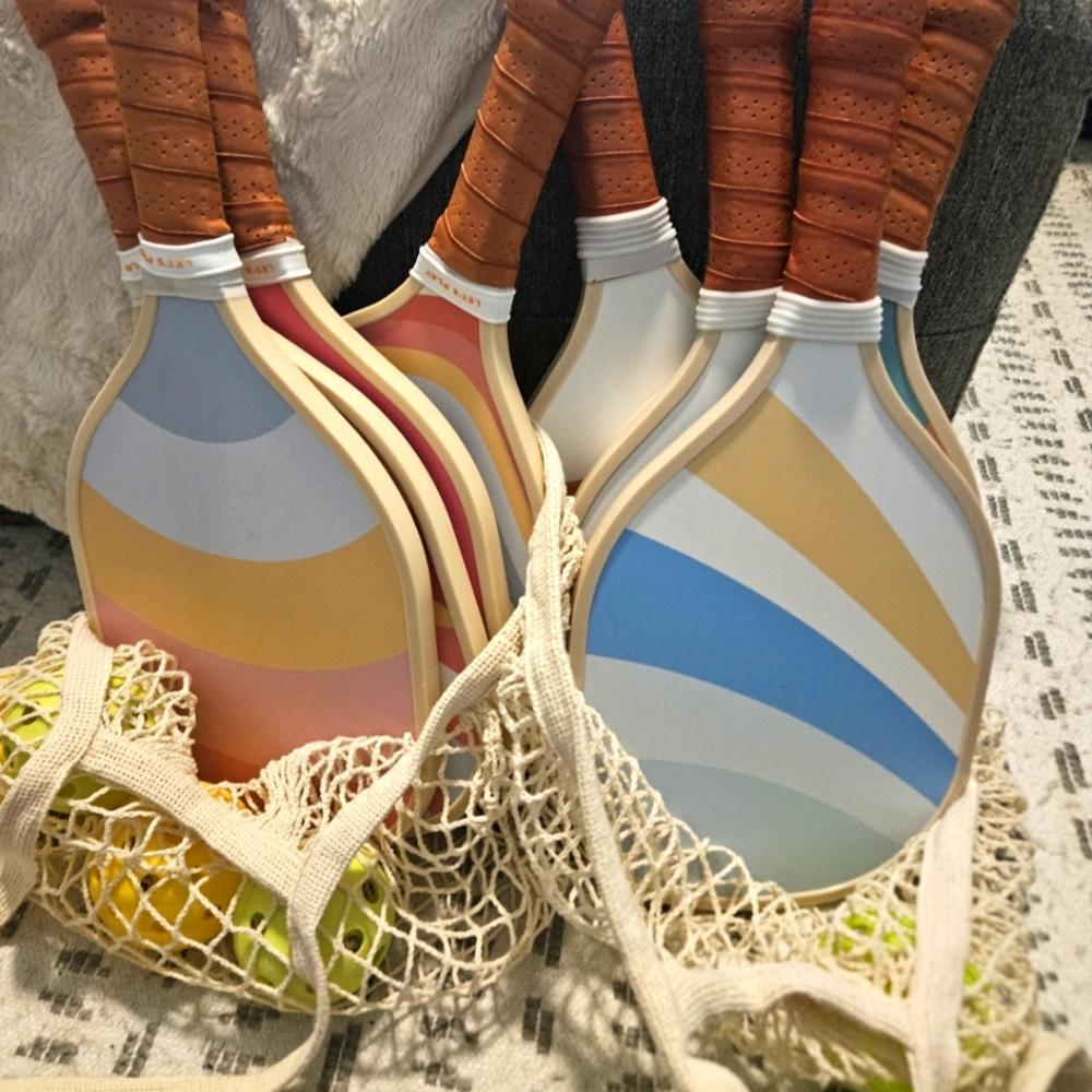 Colorful Beach Pickelball Paddle Set